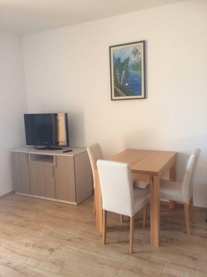 Apartmani "Grgic" โอมิช ภายนอก รูปภาพ