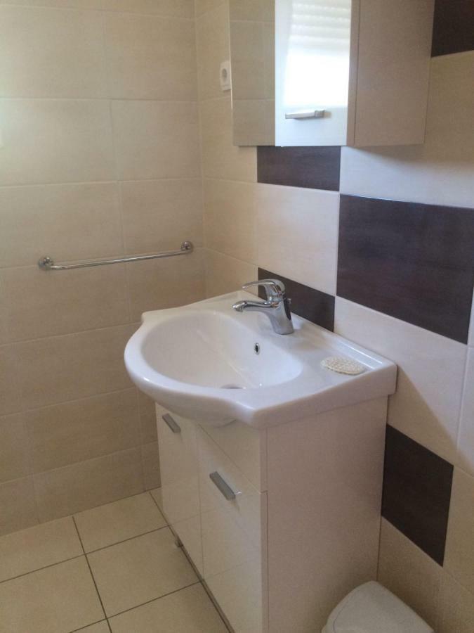 Apartmani "Grgic" โอมิช ภายนอก รูปภาพ